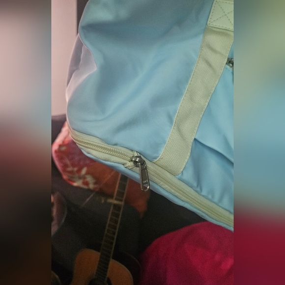 IMIOMO Travel 2 Piece Duffel Weekend Large Overnight Tote Bag.Blue/cream. NWOT - Picture 7 of 16